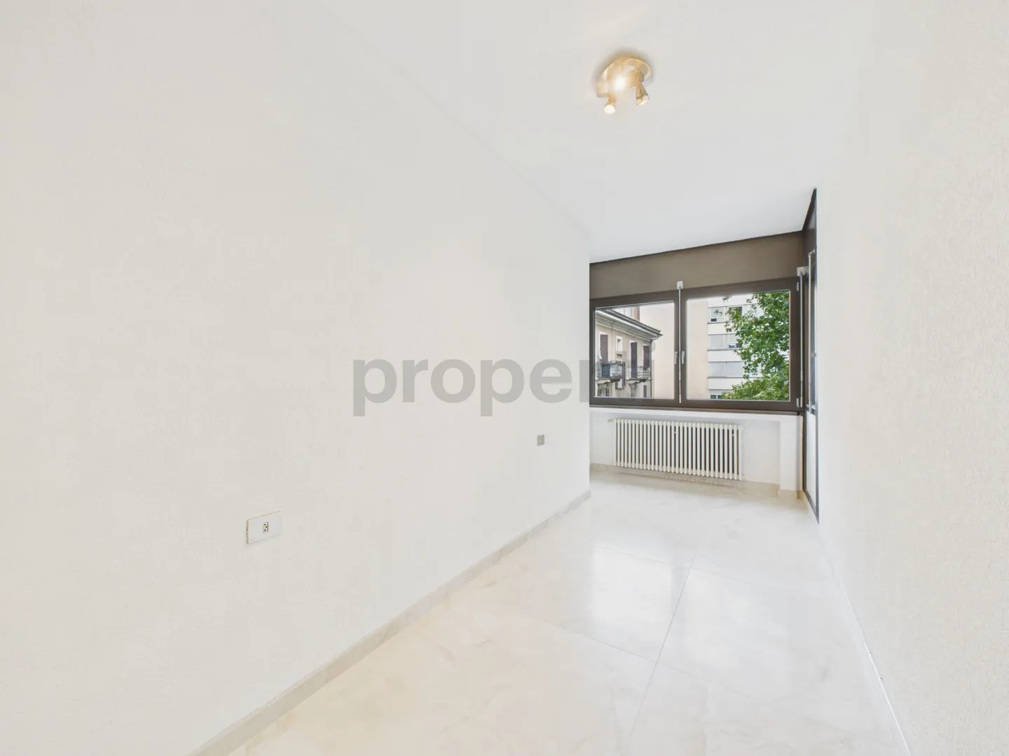 Elegante 4,5-Zimmer-Wohnung im Herzen von Lugano-Cassarate - Foto 6 von 12