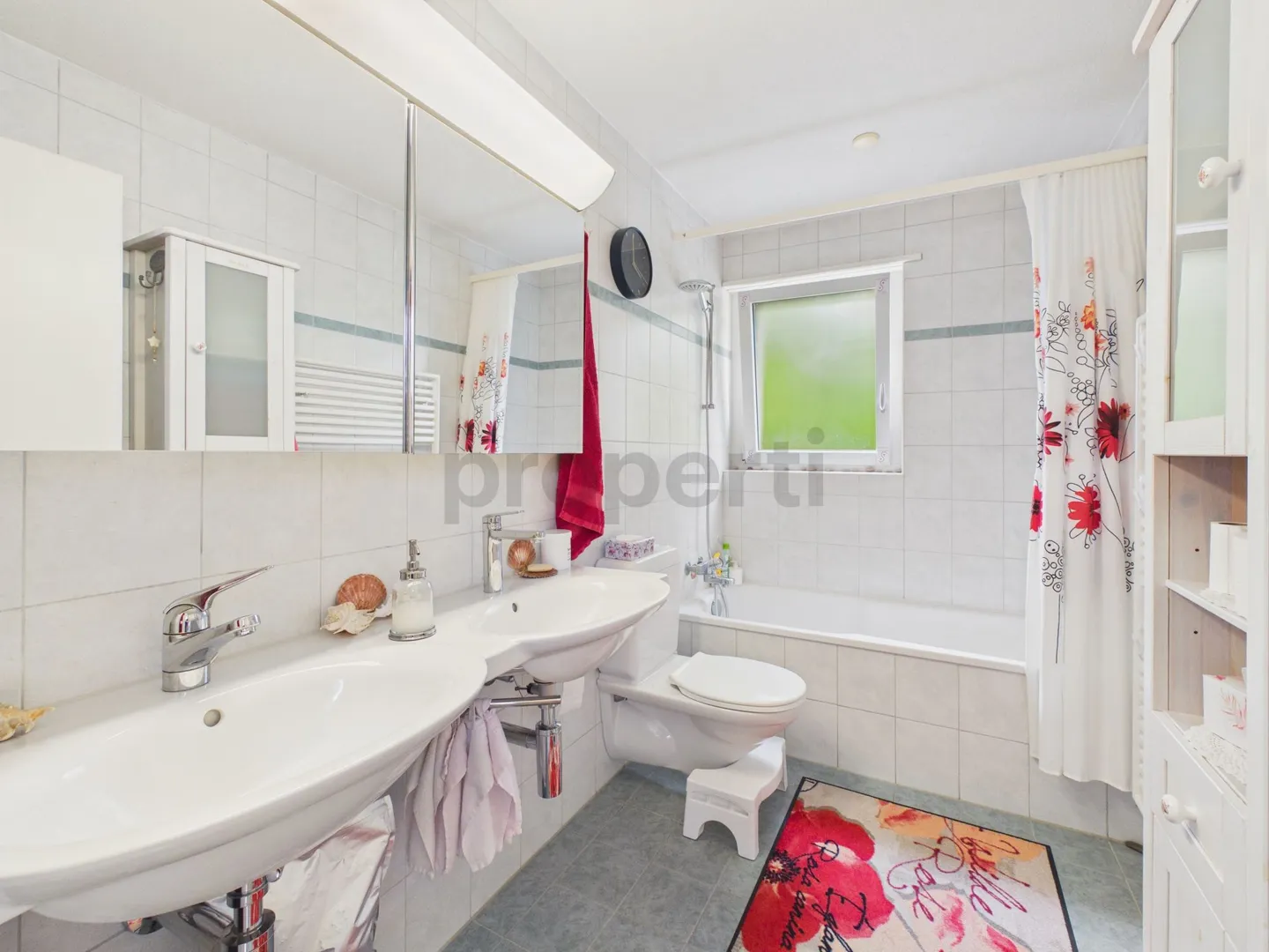 Lichdurchflutete Wohnung mit viel Platz und Weitsicht - Foto 10 von 12