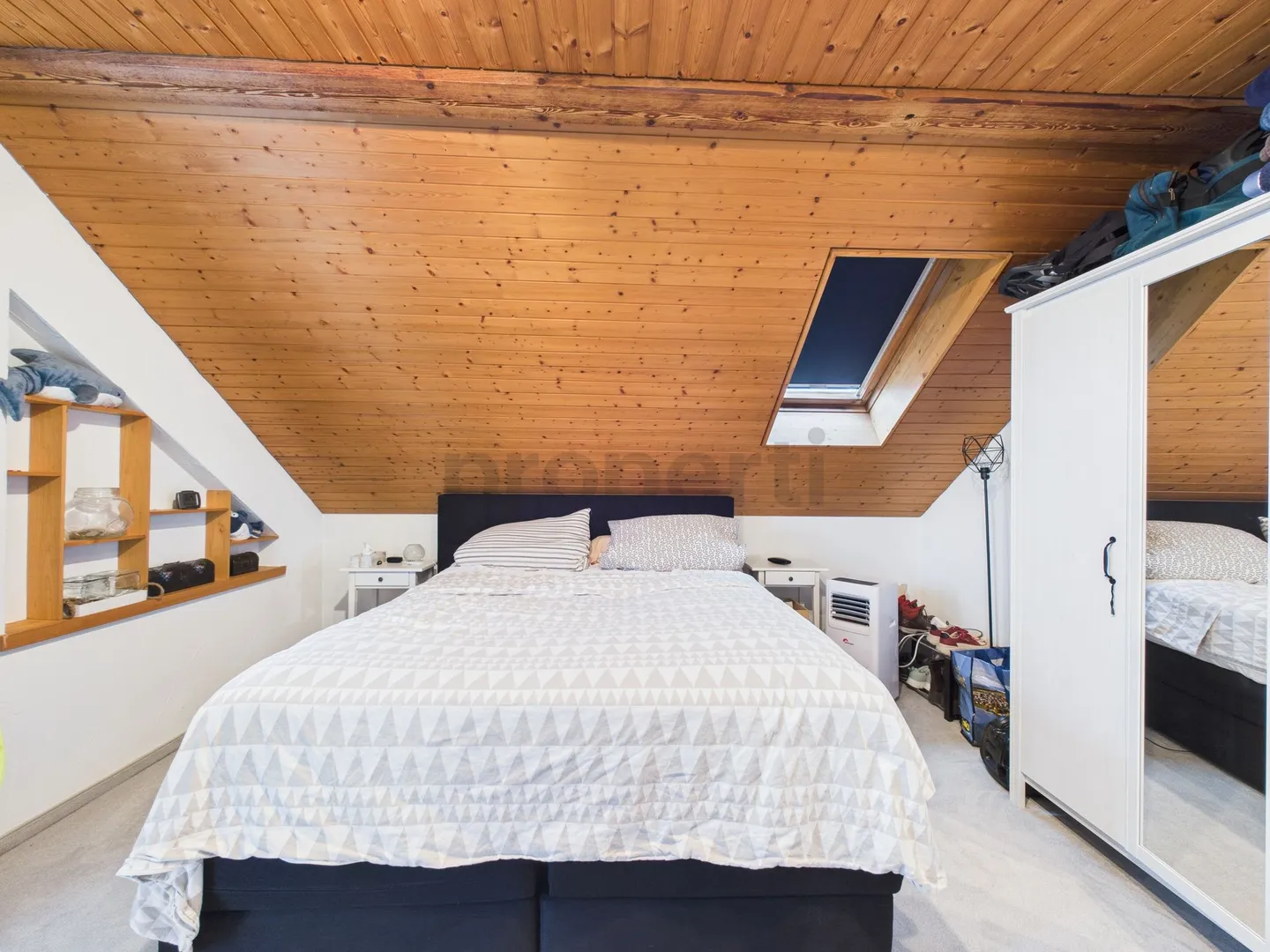 Charming 2.5-room apartment with infrared sauna and fireplace - Photo 5 of 7