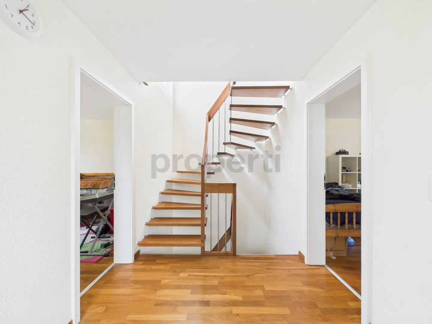 Charmante Villa mit atemberaubendem Blick - Foto 10 von 13