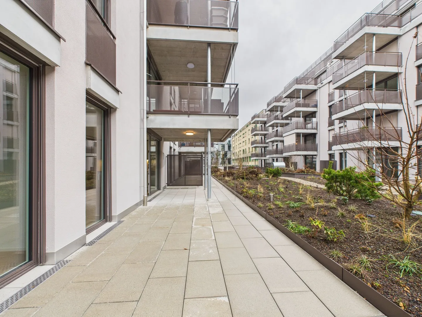 Modern 3.5-room apartment with balcony, Basel - Photo 6 of 10