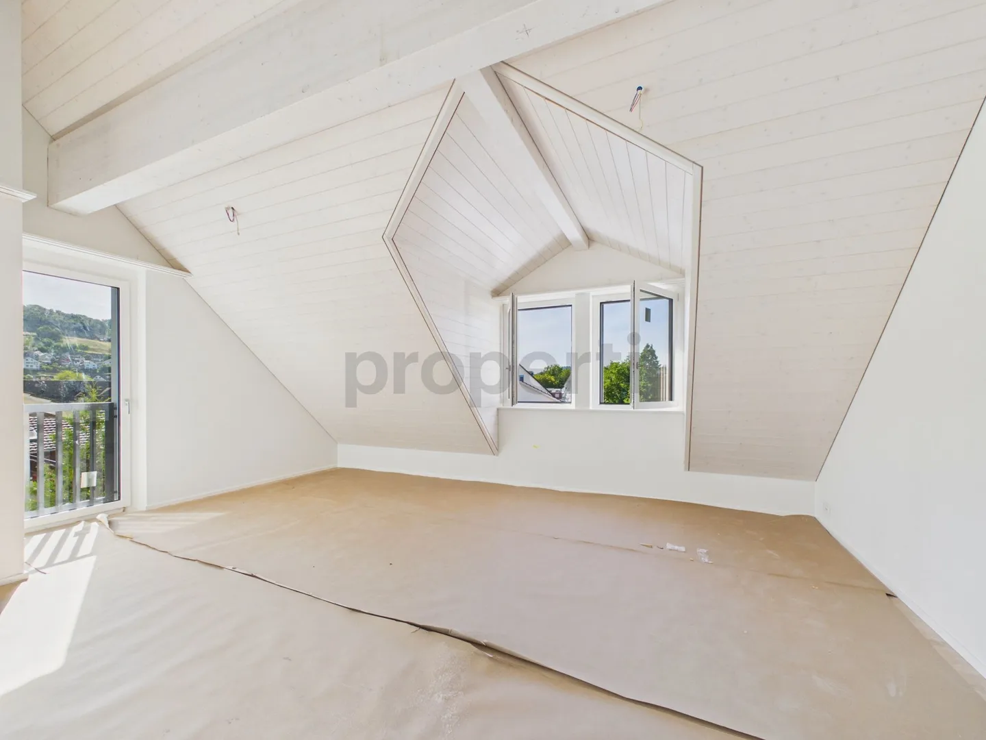 Exklusive 4.5-Zimmer-Galeriewohnung - Foto 4 von 13