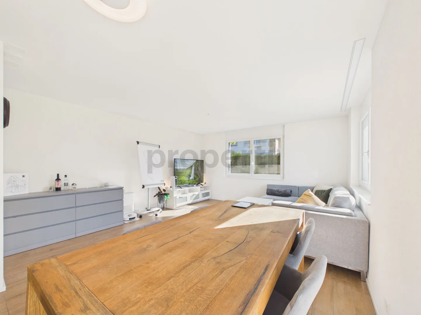 Moderne 2.5-Zimmer-Wohnung in Täuffelen - Foto 4 von 13