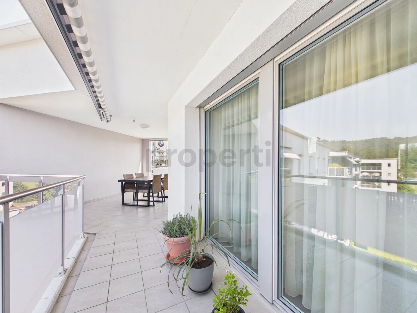 Appartement moderne et spacieux de 3,5 pièces à Adliswil - Photo 5 sur 11
