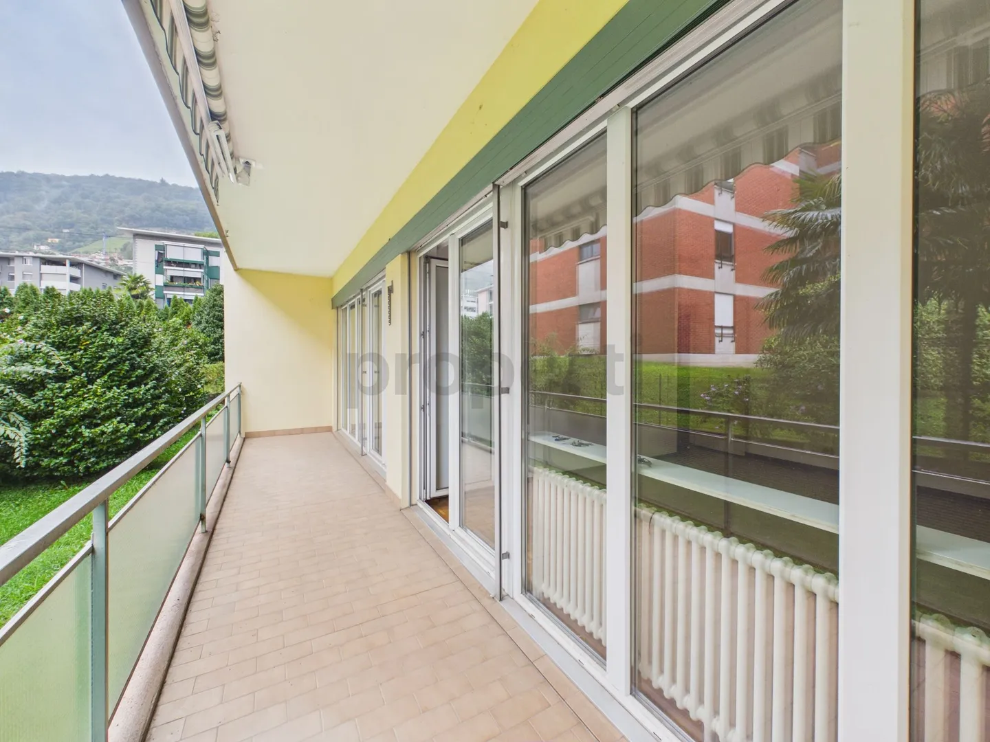 Quiet 2.5-room apartment in Agno / Second home possible - Photo 6 of 8