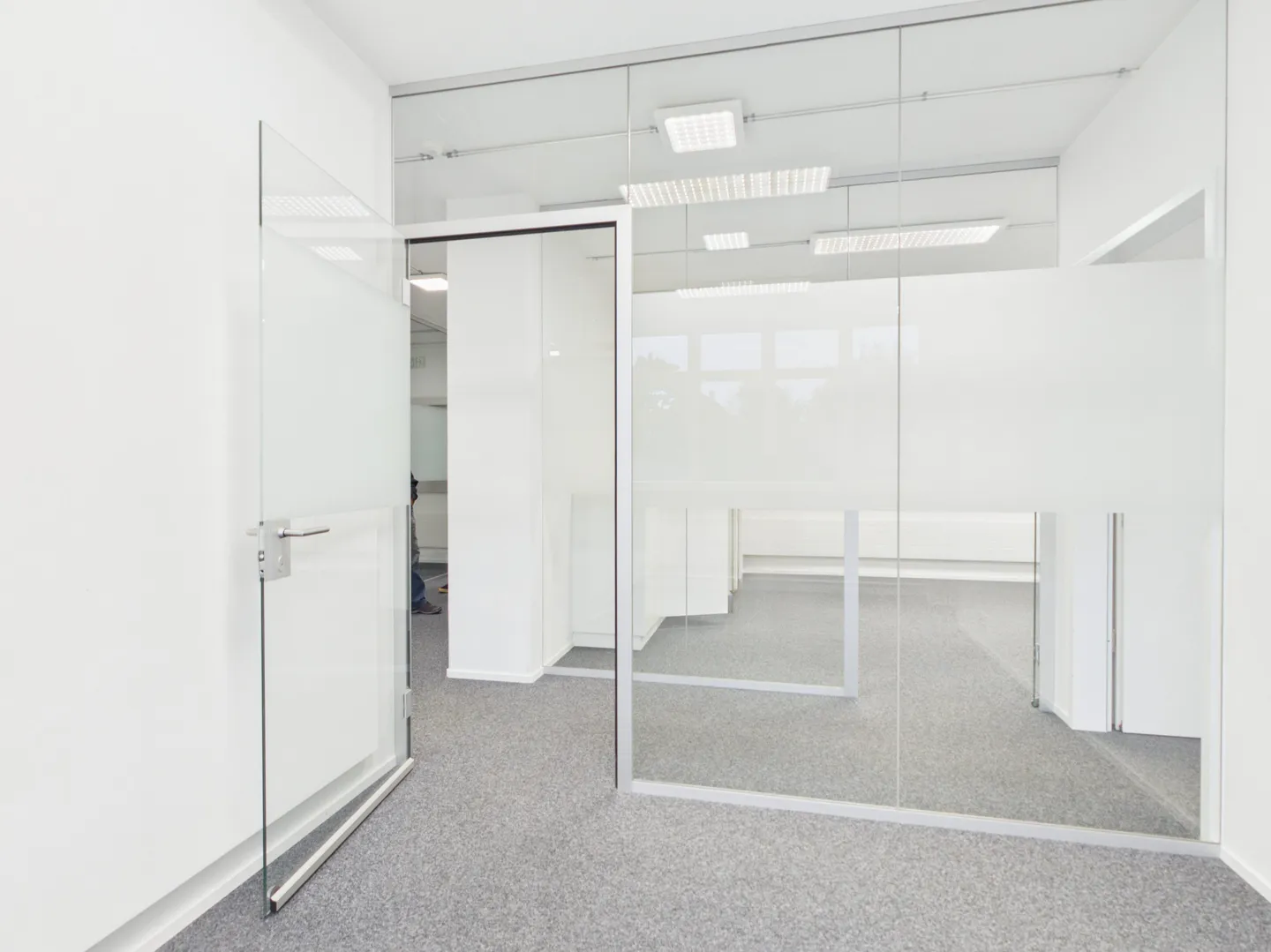 Exquisites Büro mit vielseitigen Nutzungsmöglichkeiten in Aarwangen, BE - Foto 6 von 9