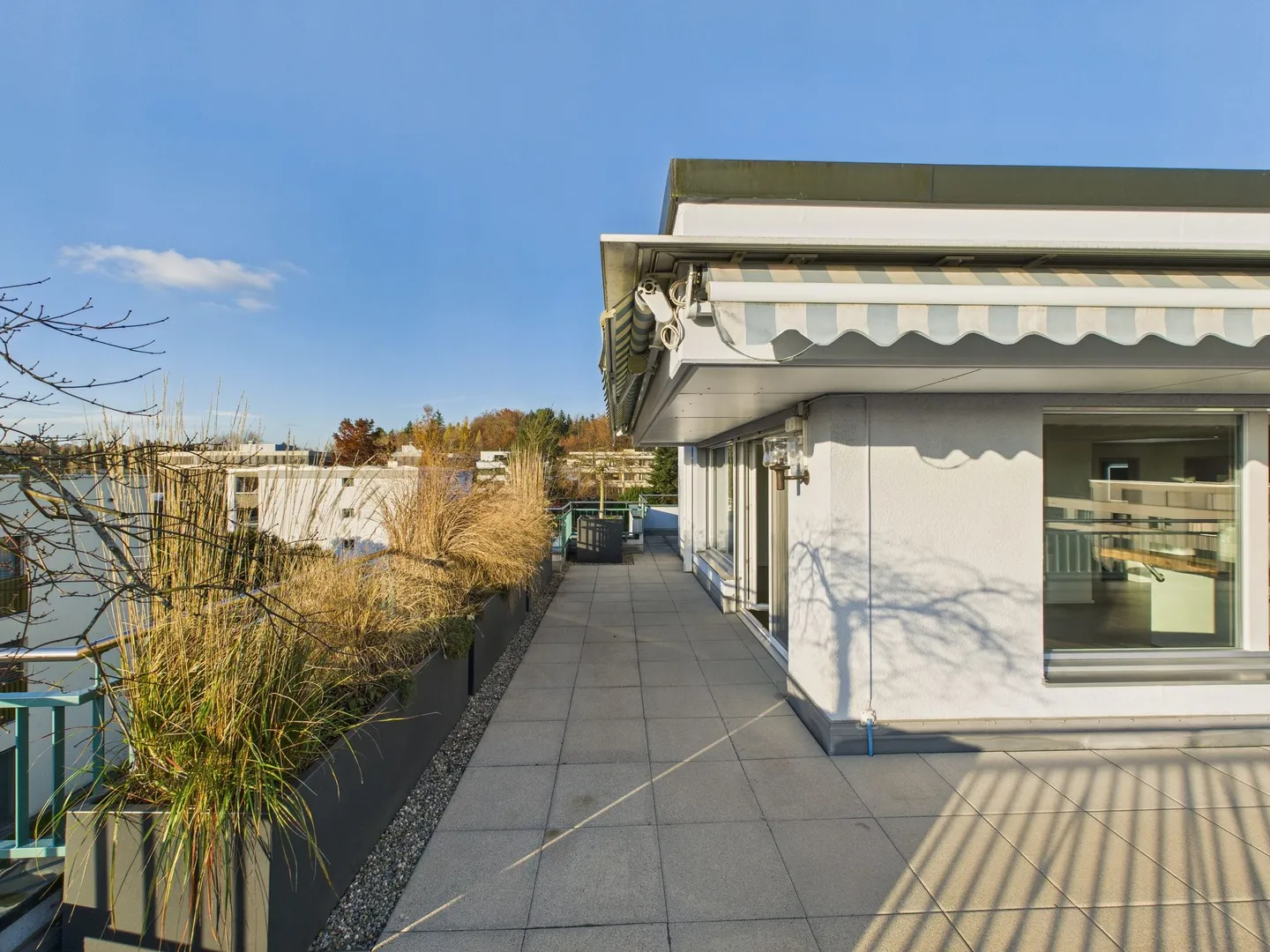 Appartement penthouse de 3,5 pièces de rêve avec grande terrasse à Rütihof, AG - Photo 10 sur 13