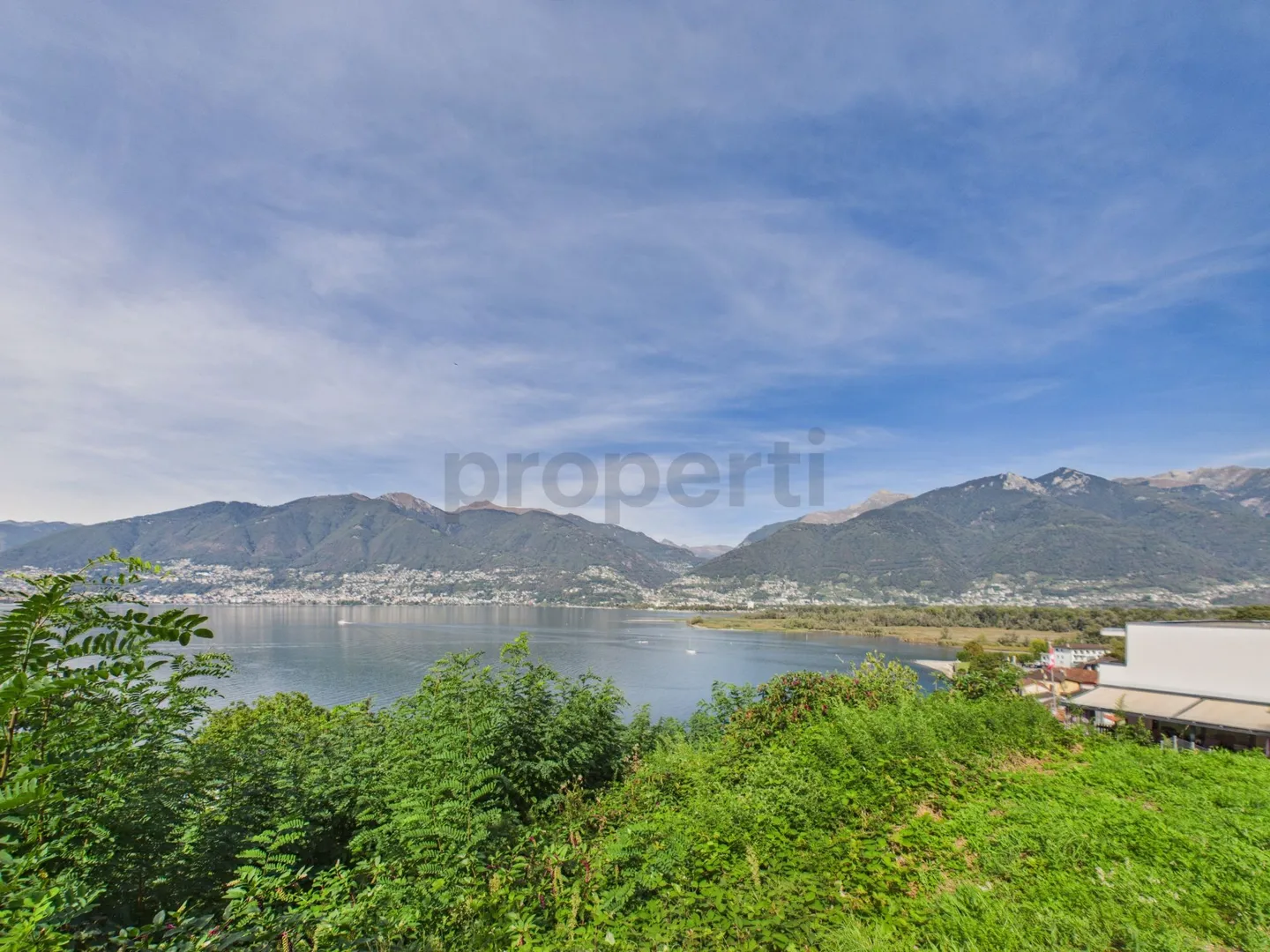Terreno edificabile con vista lago - Foto 9 di 13