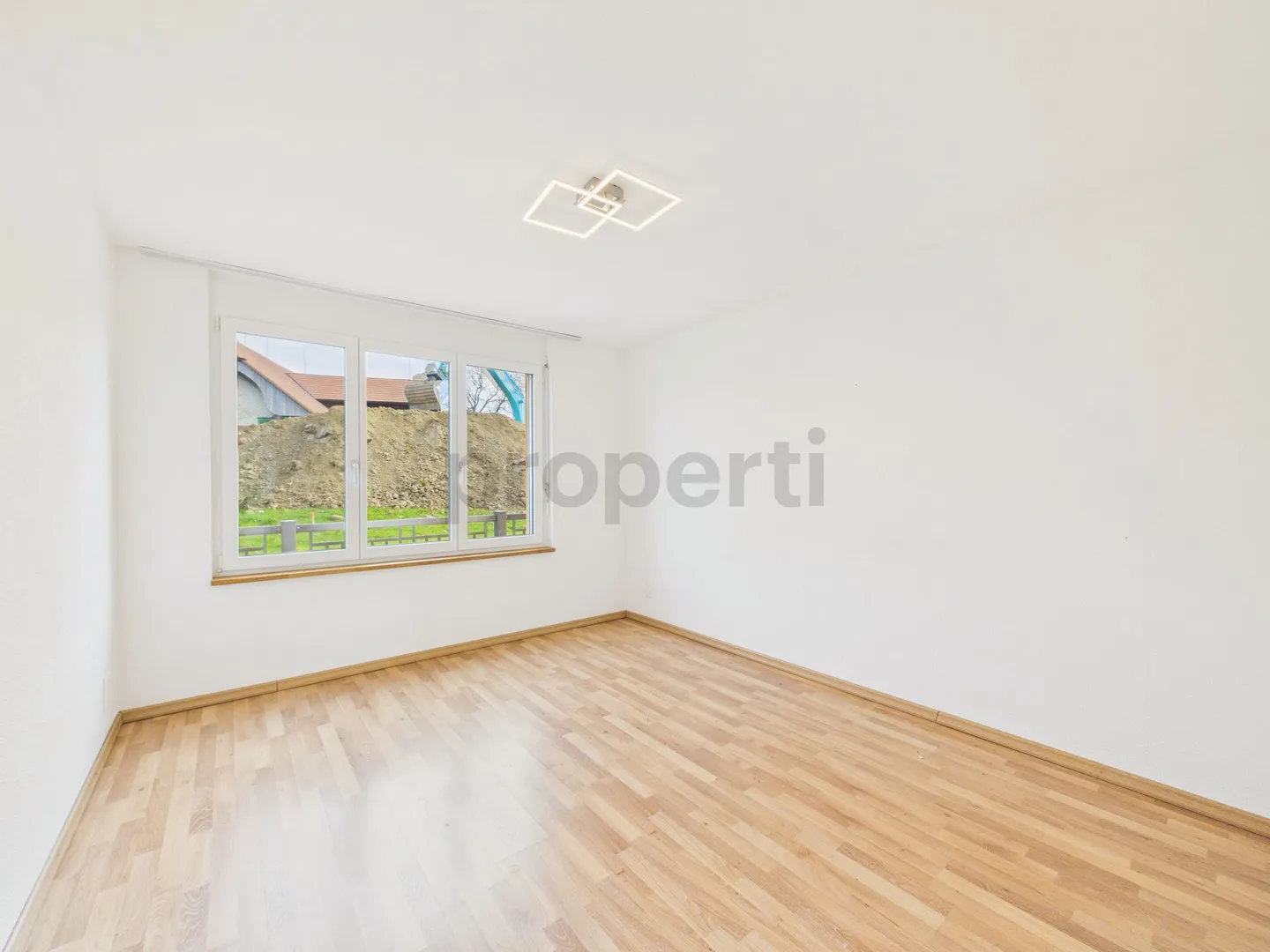 Modern Living in Buechibärg - 4.5-Room Garden Apartment in Schnotwil - Photo 11 of 13