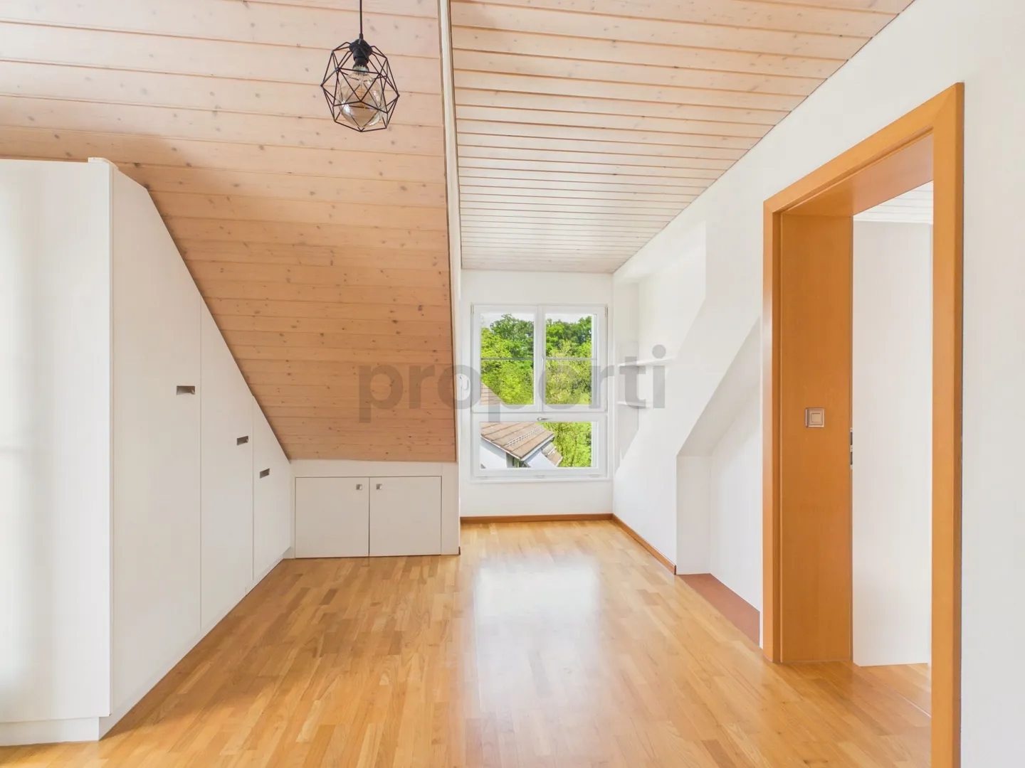Moderno appartamento mansardato di 3.5 locali con balcone, Obfelden - Foto 10 di 13
