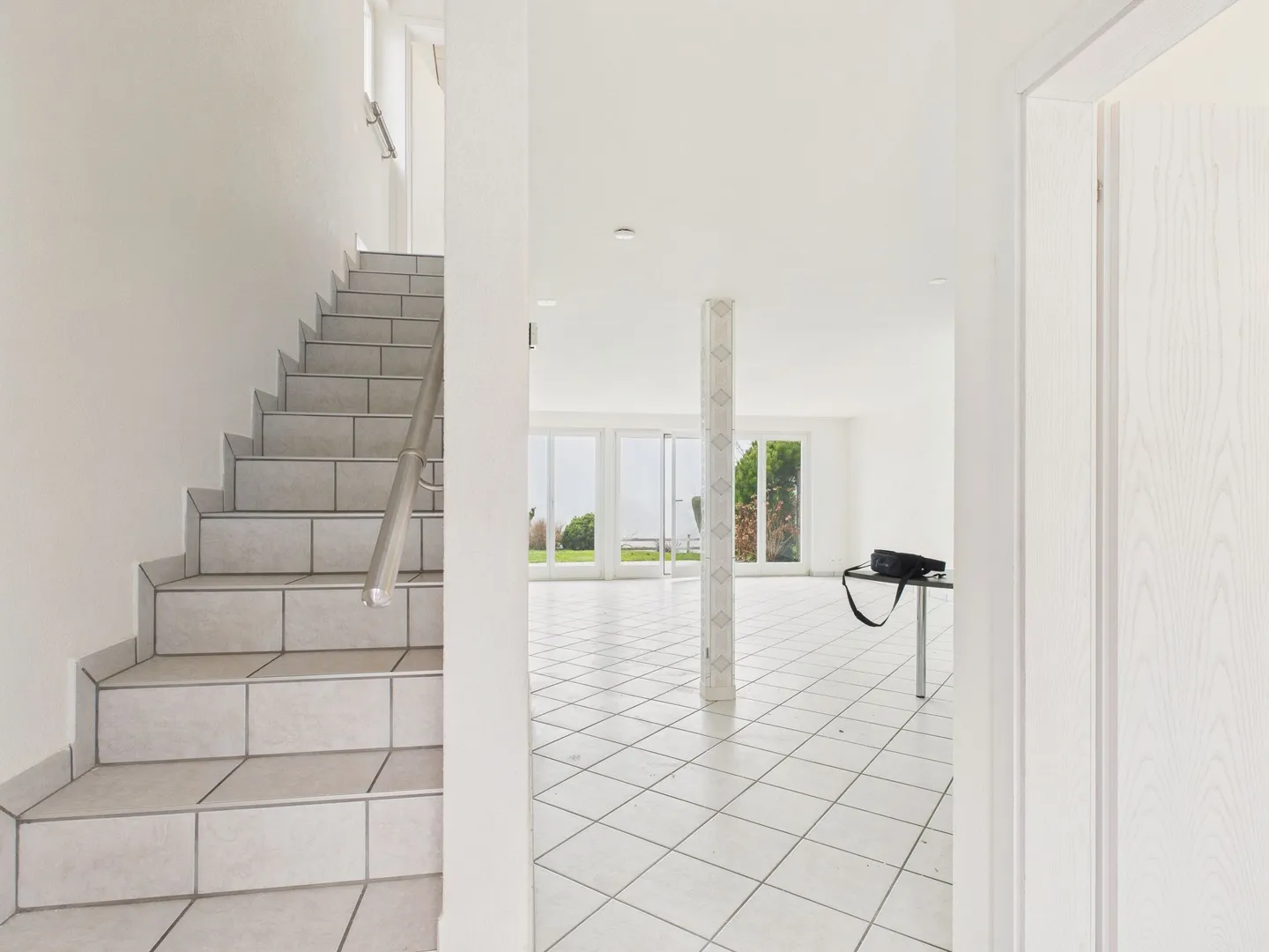 Beautiful 4.5-room single-family house with garden in Ottenbach - Photo 9 of 13