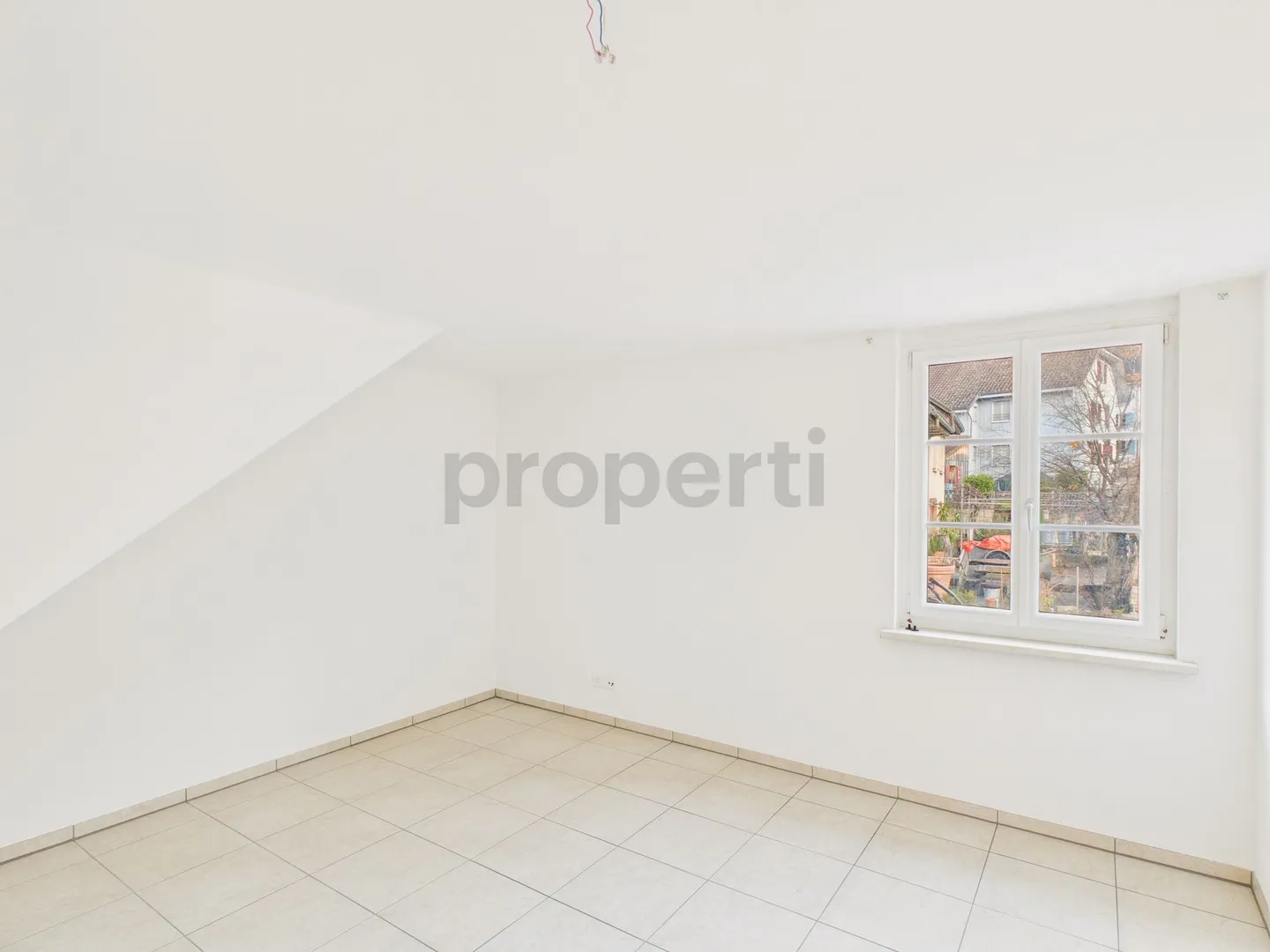 Moderne 4-Zimmer-Wohnung in Büsserach - Foto 7 von 12