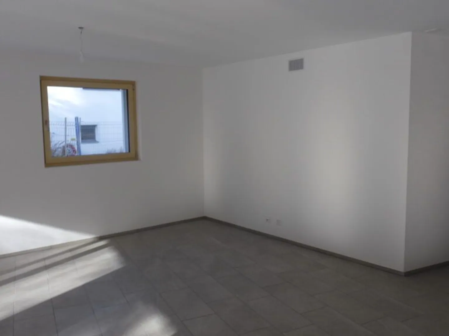 Modernes Apartment in Rhäzüns - Foto 10 von 13