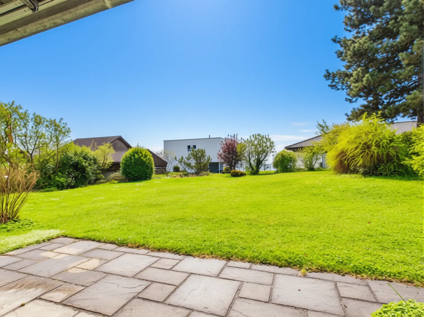 Charmantes Familienhaus mit Garten - Foto 4 von 12