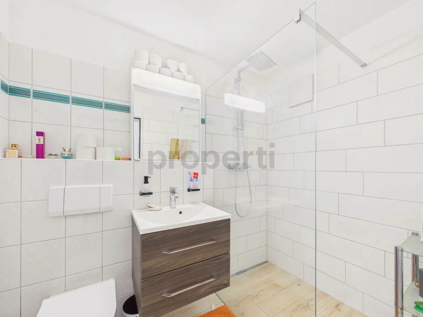 Nature-inspired living happiness in Dällikon: Bright 3.5-room garden apartment with plenty of comfort - Photo 9 of 13