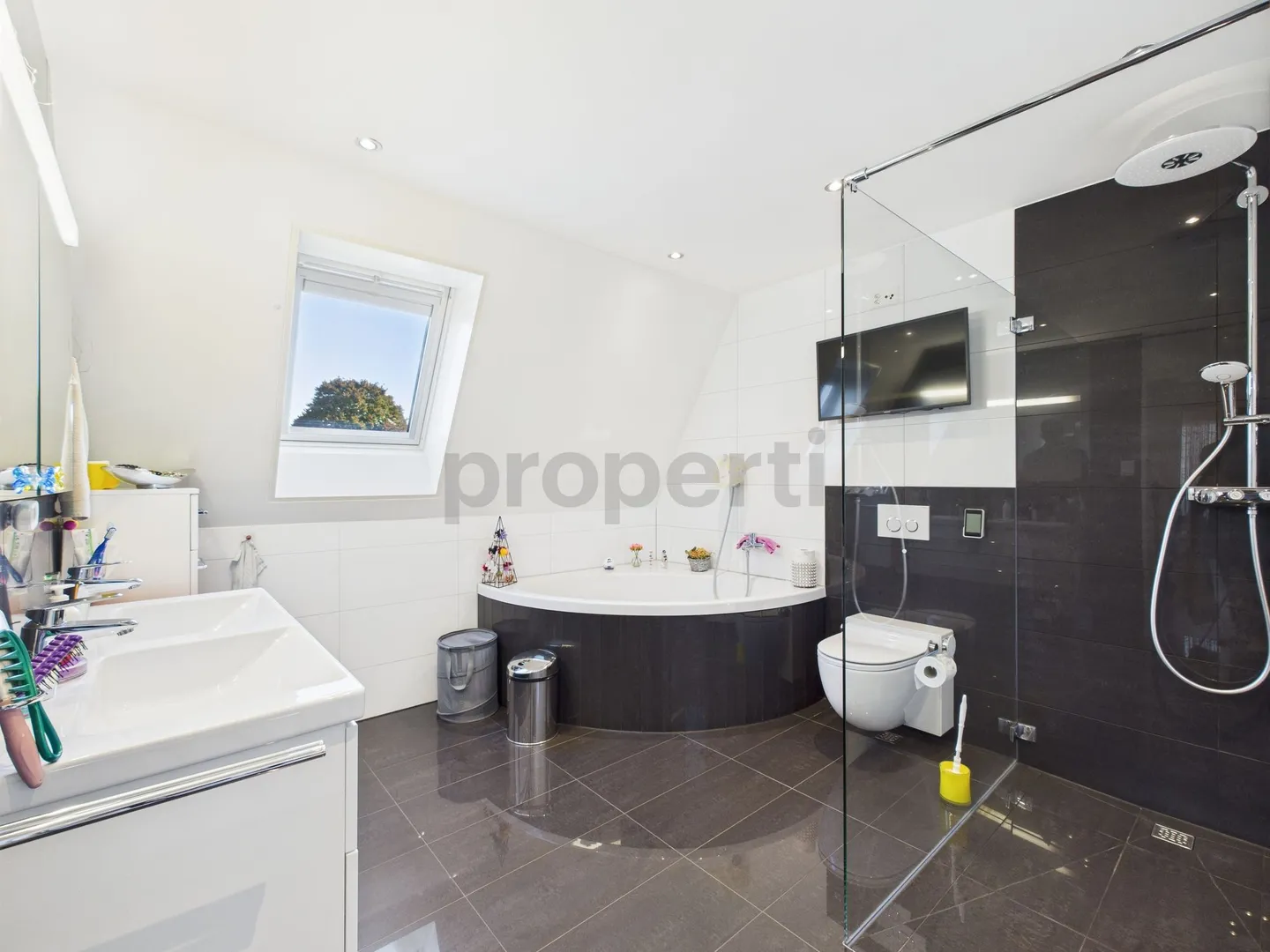 Appartement exclusif de 3,5 pièces avec vue fantastique à Widnau - Photo 8 sur 12