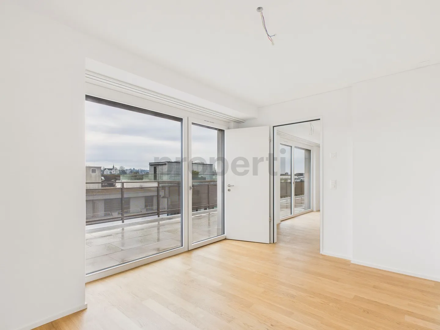 Moderne 3.5-Zimmer-Attikawohnung in Basel - Foto 4 von 12