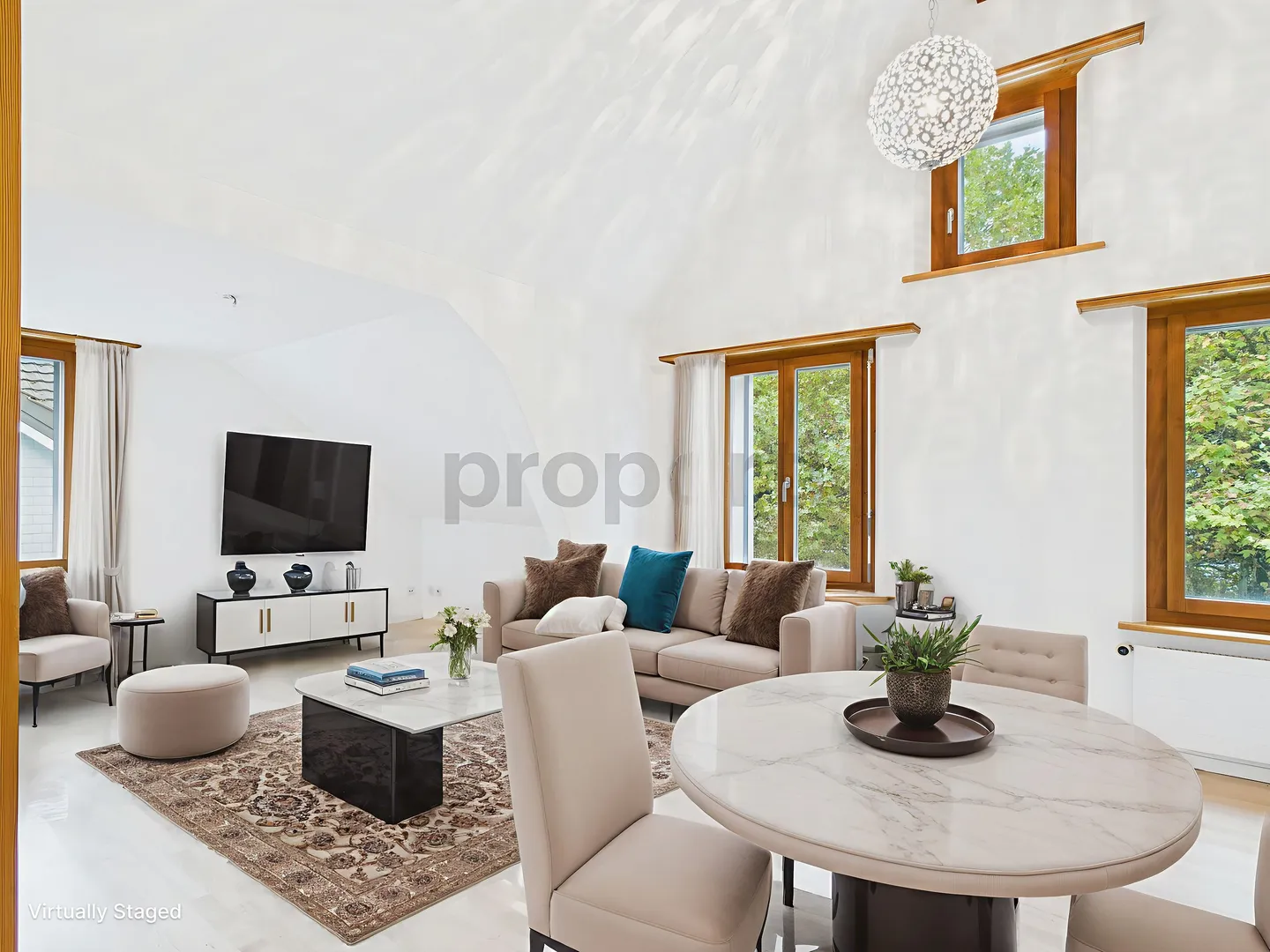 Appartamento unico di 3,5-4,5 stanze con grande terrazza sul tetto a Wil (SG) - Foto 1 di 13