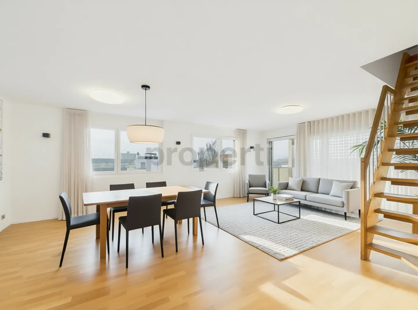 Moderno attico di 4.5 locali con ampio balcone a Wetzikon - Foto 1 di 11