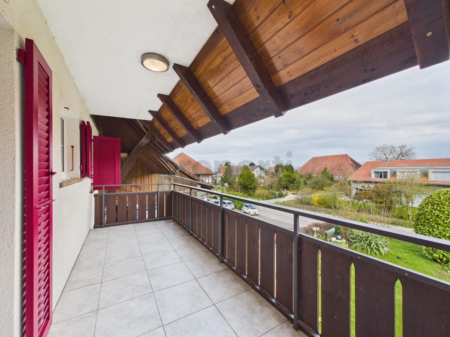 Grosszuegige Wohnung mit sonnigem Balkon - Foto 9 von 13