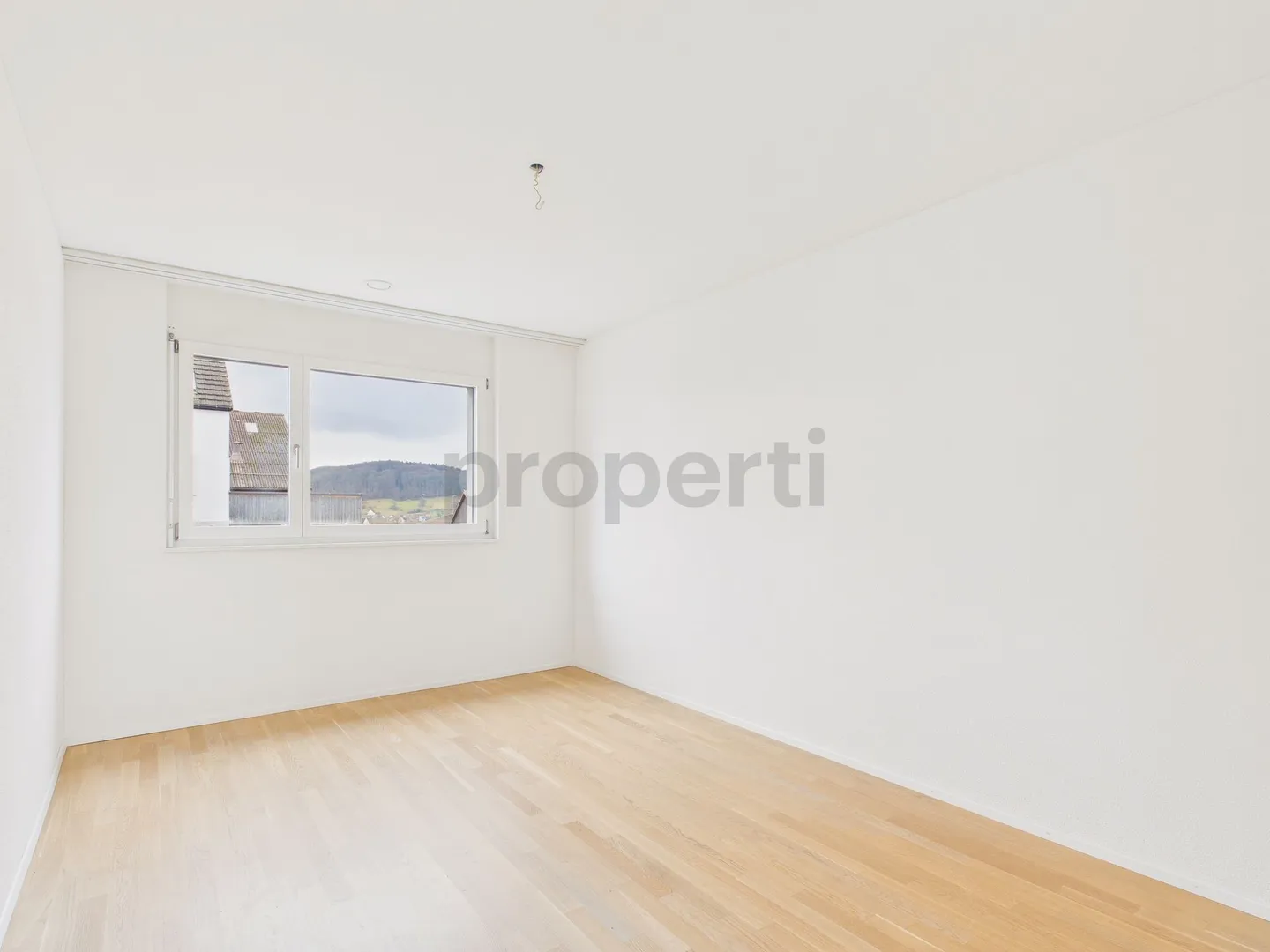 Modernes Familienhaus in Hüttikon - Foto 8 von 12