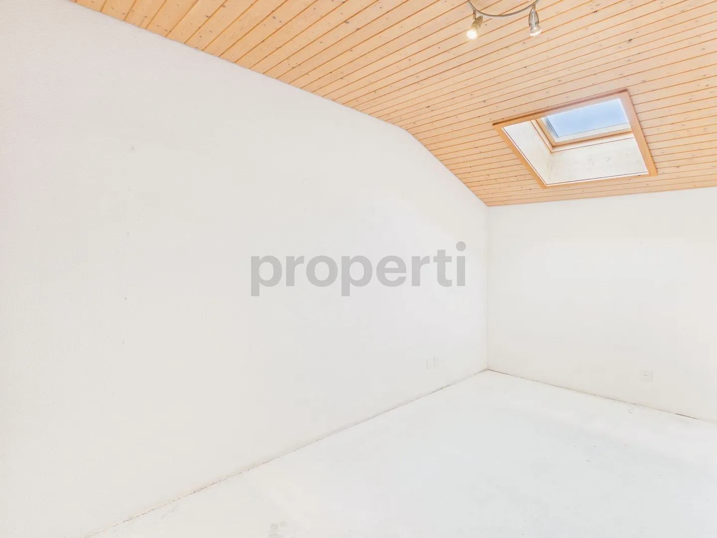 Affascinante maisonette di 5,5 stanze con balcone, Obbürgen - Foto 8 di 13