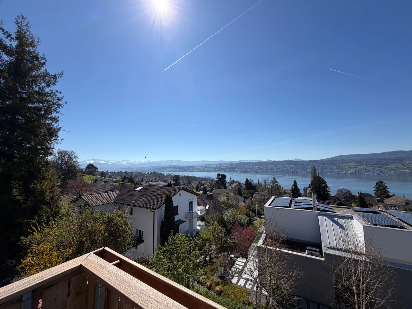 Bright 4-Room Attic Apartment with Balcony, Herrliberg - Photo 12 of 13