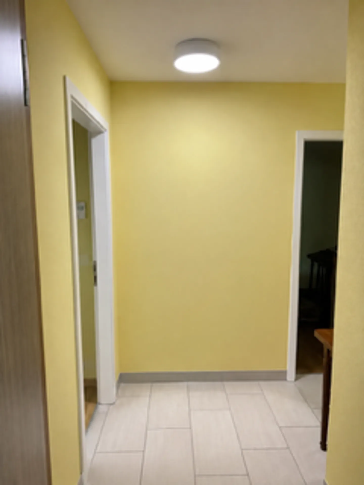 Möblierte Wohnung mit sonnigem Balkon, verfügbarer Tiefgarage und in der Nähe des Bahnhofs - Foto 5 von 6