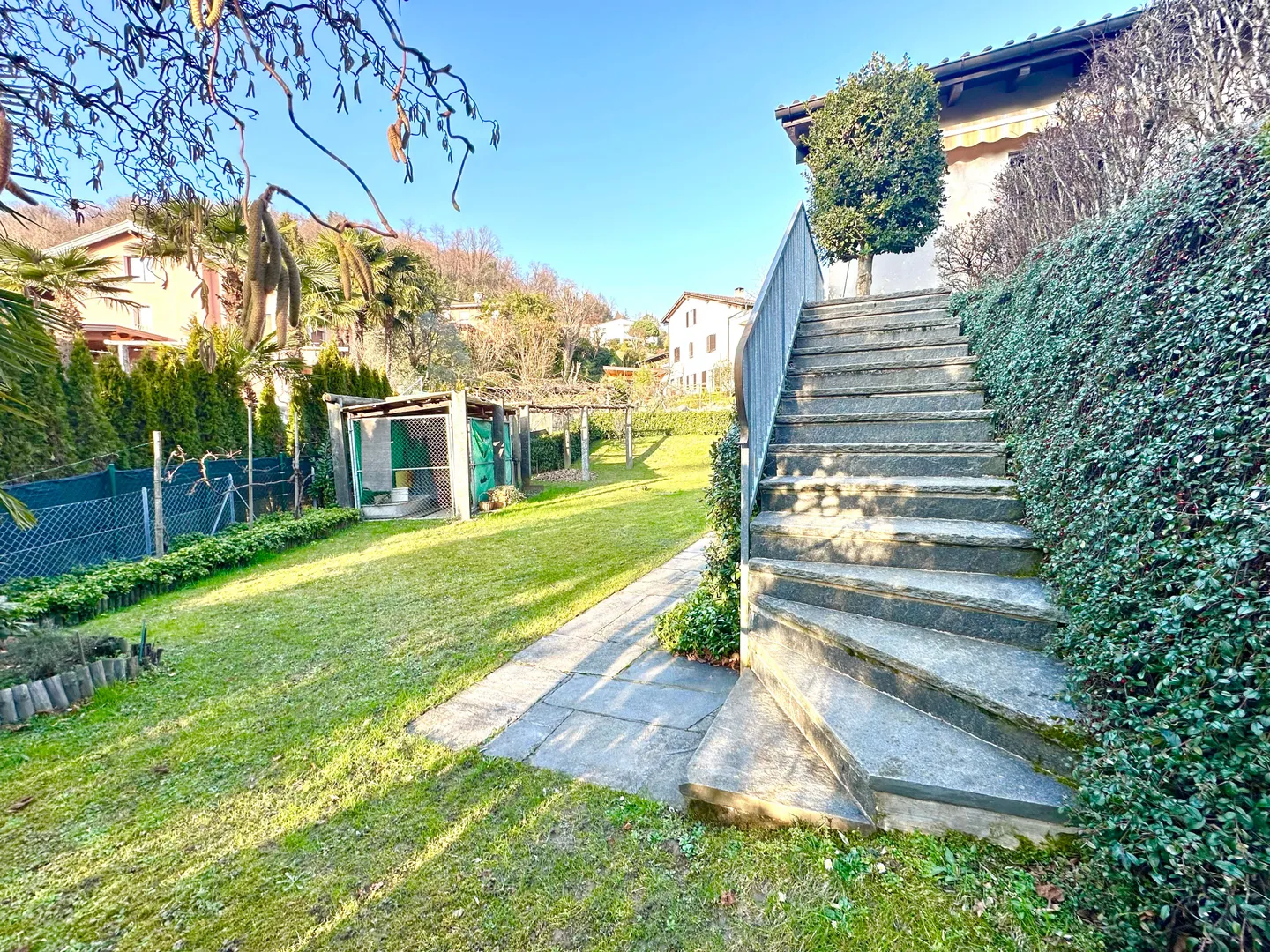 Villa with garden in Muzzano: the perfect balance between privacy and comfort - Photo 11 of 13