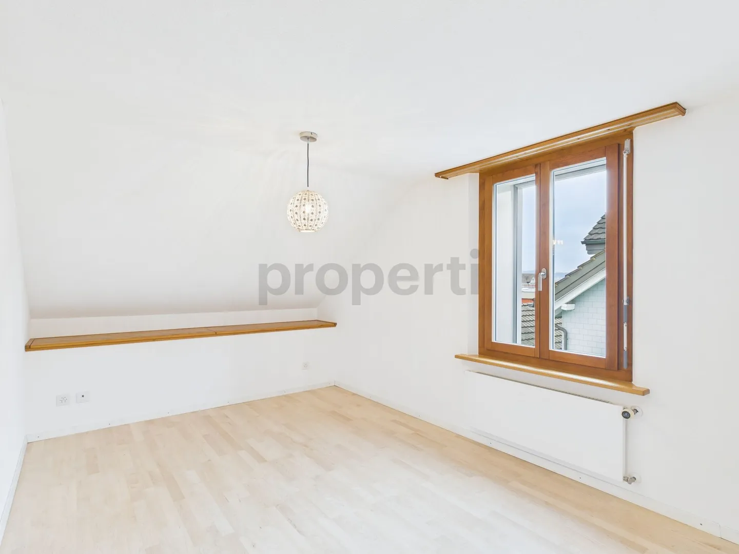 Unique 3.5-4.5 Room Apartment with Large Rooftop Terrace in Wil (SG) - Photo 7 of 13