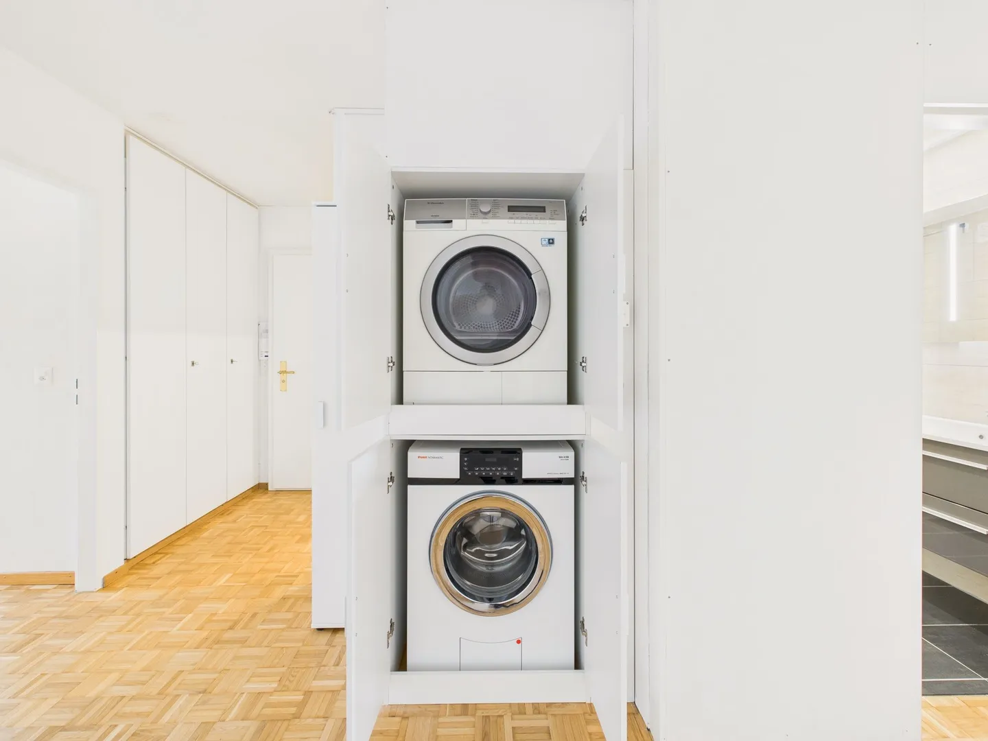 Appartement lumineux de 3,5 pièces avec belle vue à Wädenswil - Photo 7 sur 10