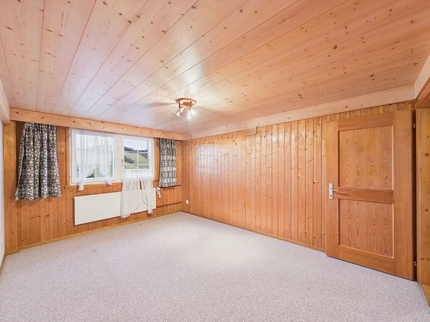 Neu renovierte 4.5-Zimmer Wohnung im stilvollen Altbau in Degersheim - Photo 5 of 10