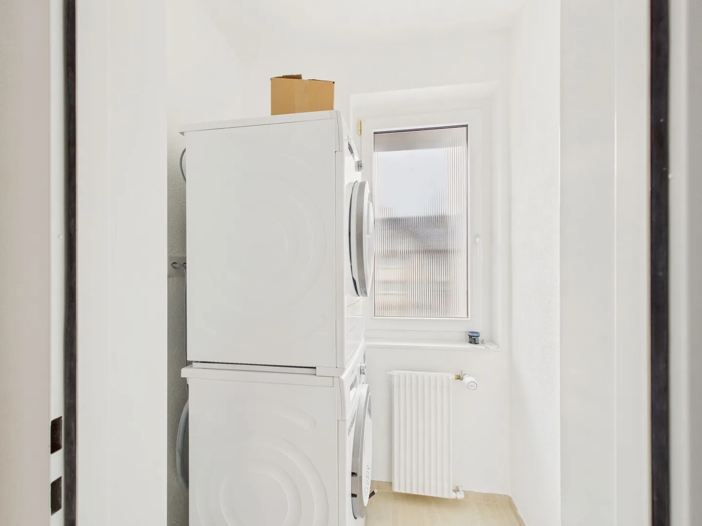 Modernes 5.5-Zimmer Attikawohnung mit Balkon in Altstätten - Photo 9 of 12