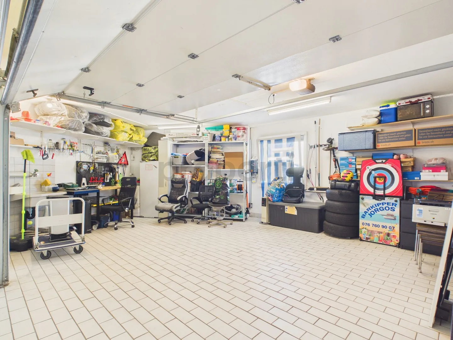 Appartement spacieux de 5.5 pièces avec balcon, Reinach - Photo 11 sur 13