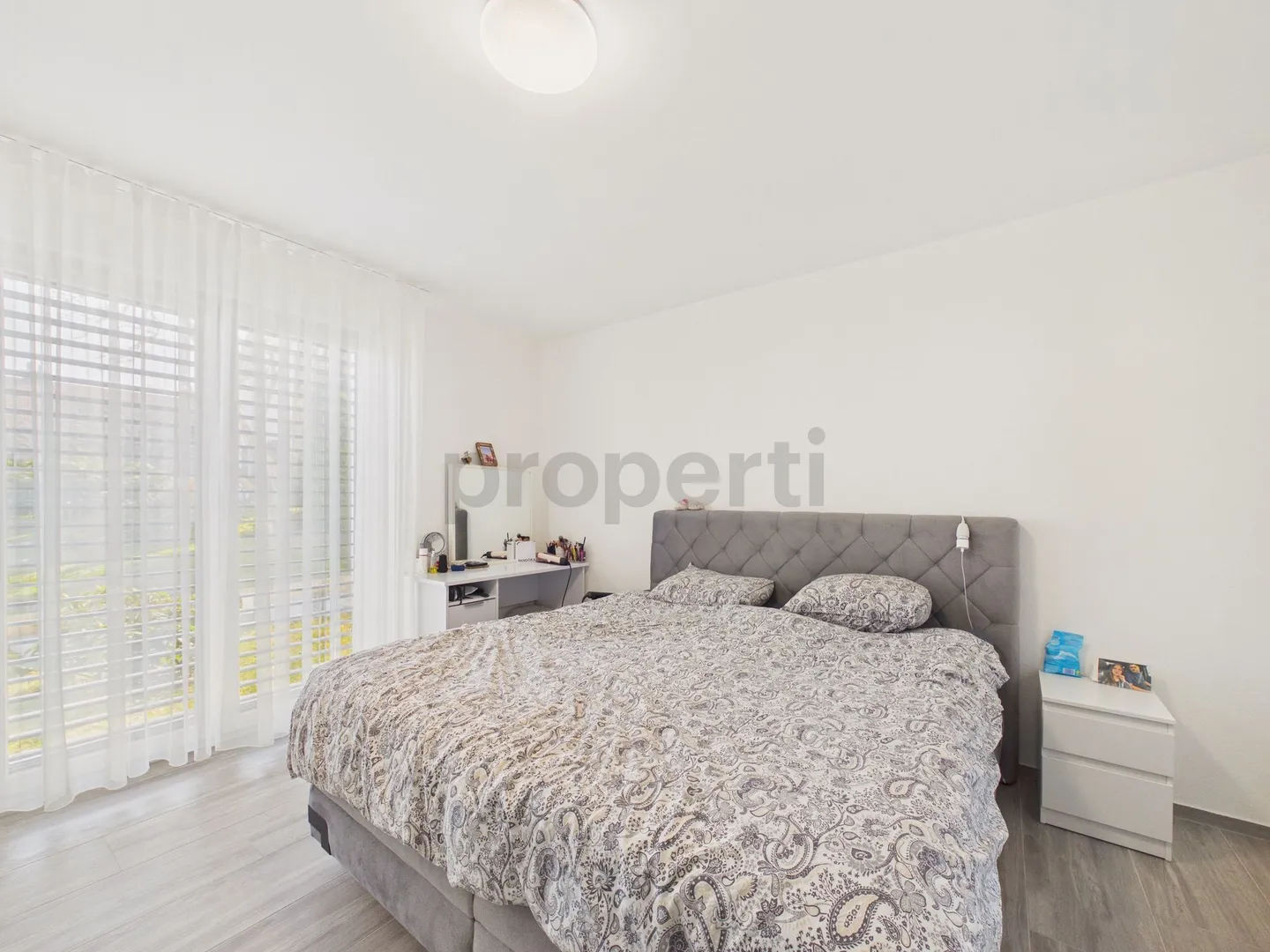 Appartamento moderno di 3,5 stanze con area giardino a Embrach - Foto 5 di 11