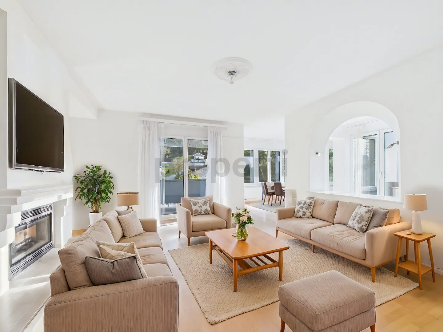 Eleganz trifft Aussicht: Traumhafte Wohnung mit Bodensee-Flair &amp; Rorschacherberg-Blick - Foto 1 von 13