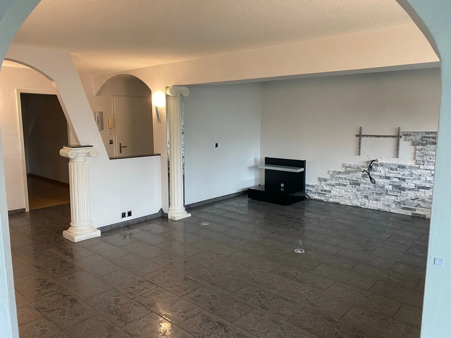 Modernes Apartment mit Garten - Foto 12 von 13