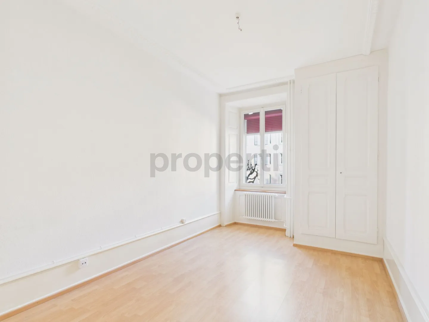 Modern 4.5 rooms - elegantly furnished apartment, La Chaux-de-Fonds - Photo 7 of 11