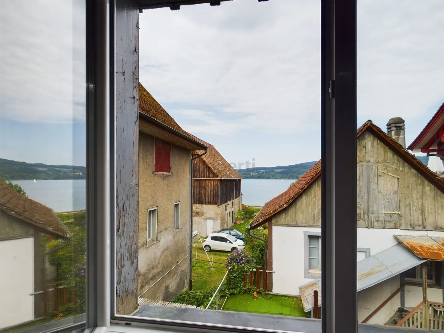 Appartement mansardé meublé de 2 pièces au bord du lac à Steckborn - Photo 9 sur 10