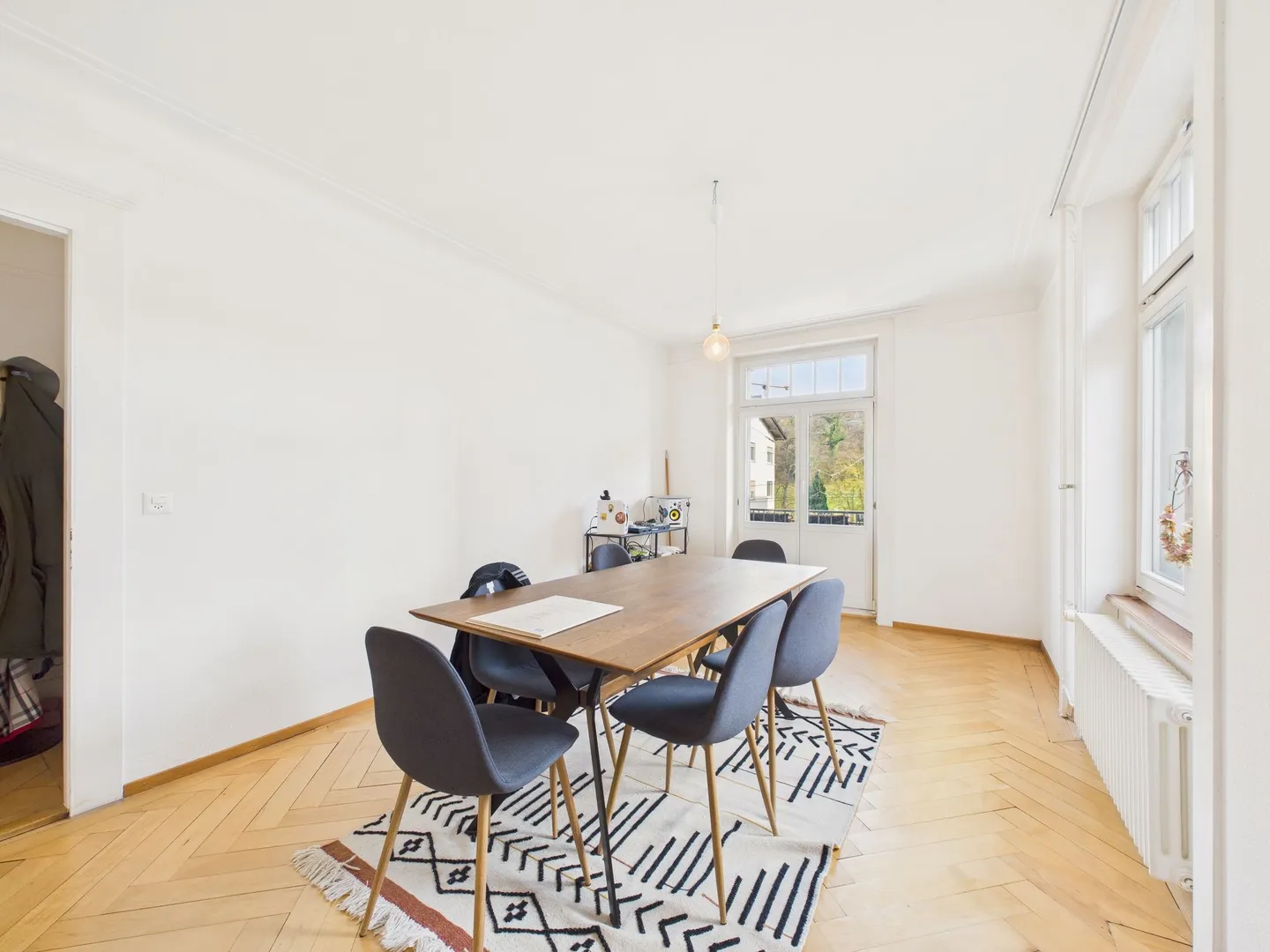 Appartement exclusif de 4,5 pièces dans le quartier 8 - Photo 4 sur 9