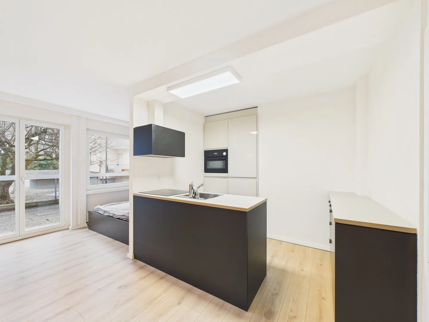 Ruhige 1.5-Zimmer Wohnung mit praktischem Parkplatz, Zürich - Photo 4 of 10