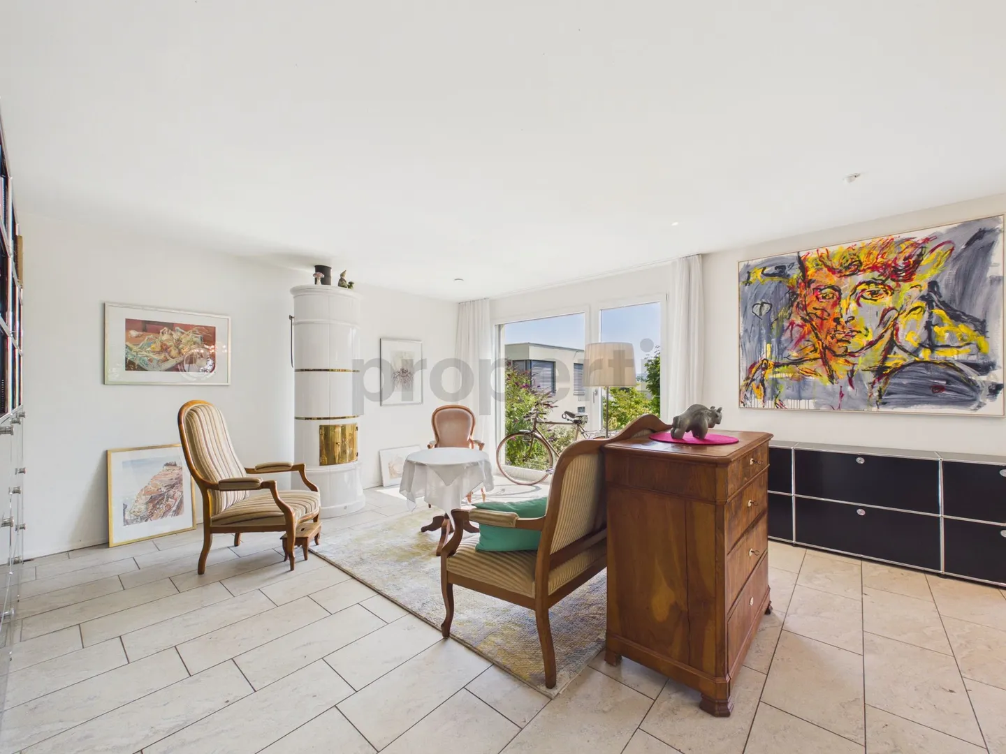 Spacious Corner House in Wildpark, Ground Source Heating and Fantastic Garden - Photo 2 of 12