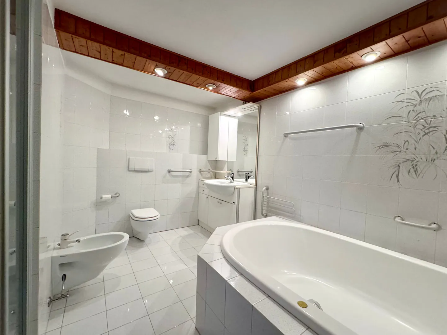 Bright 5.5-room apartment in Castel San Pietro - Photo 6 of 12