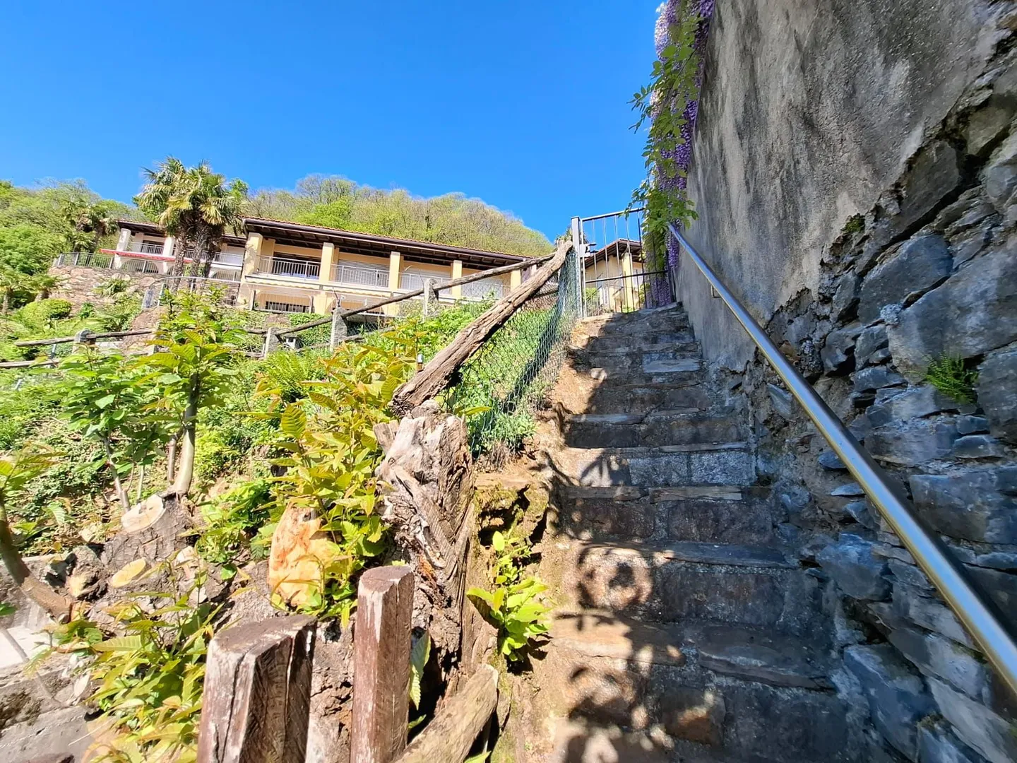 Maison 4.5 pièces - Oasis de vie avec vue panoramique sur le lac Majeur - Photo 11 sur 13