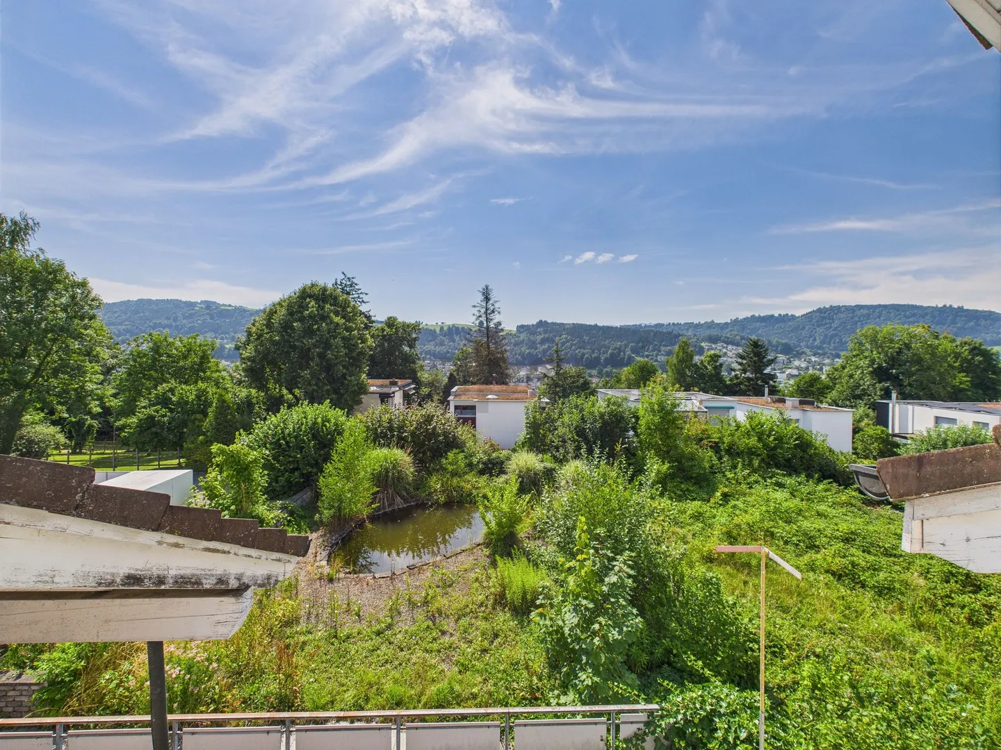 Villa spacieuse avec potentiel d'extension avec vue sur le Pilatus - Photo 8 sur 10