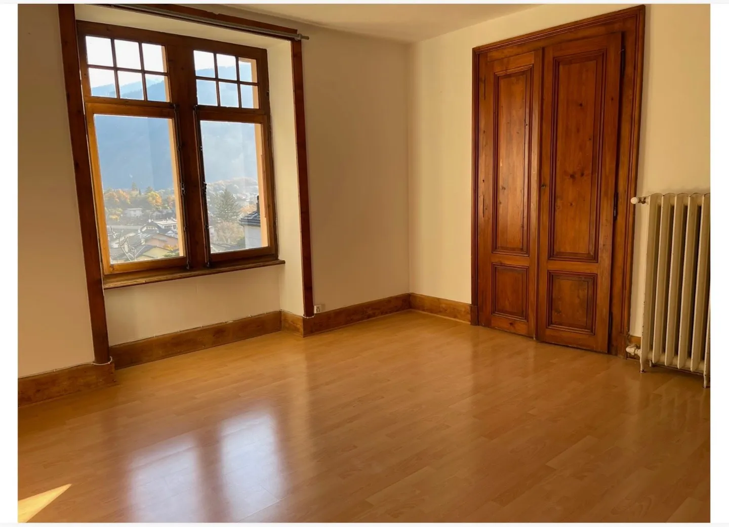 Magnifico appartamento di 4.5 stanze nel cuore di Sierre - fascino e autenticità - Foto 7 di 10