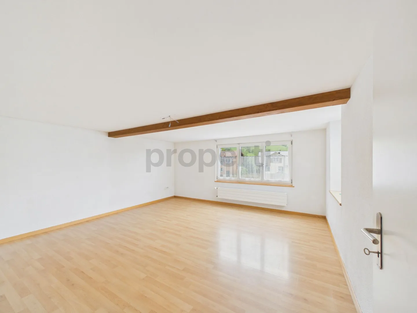 Gemütliche 6-Zimmer Einfamilienhaus an ruhiger Lage in Glarus - Photo 7 of 13