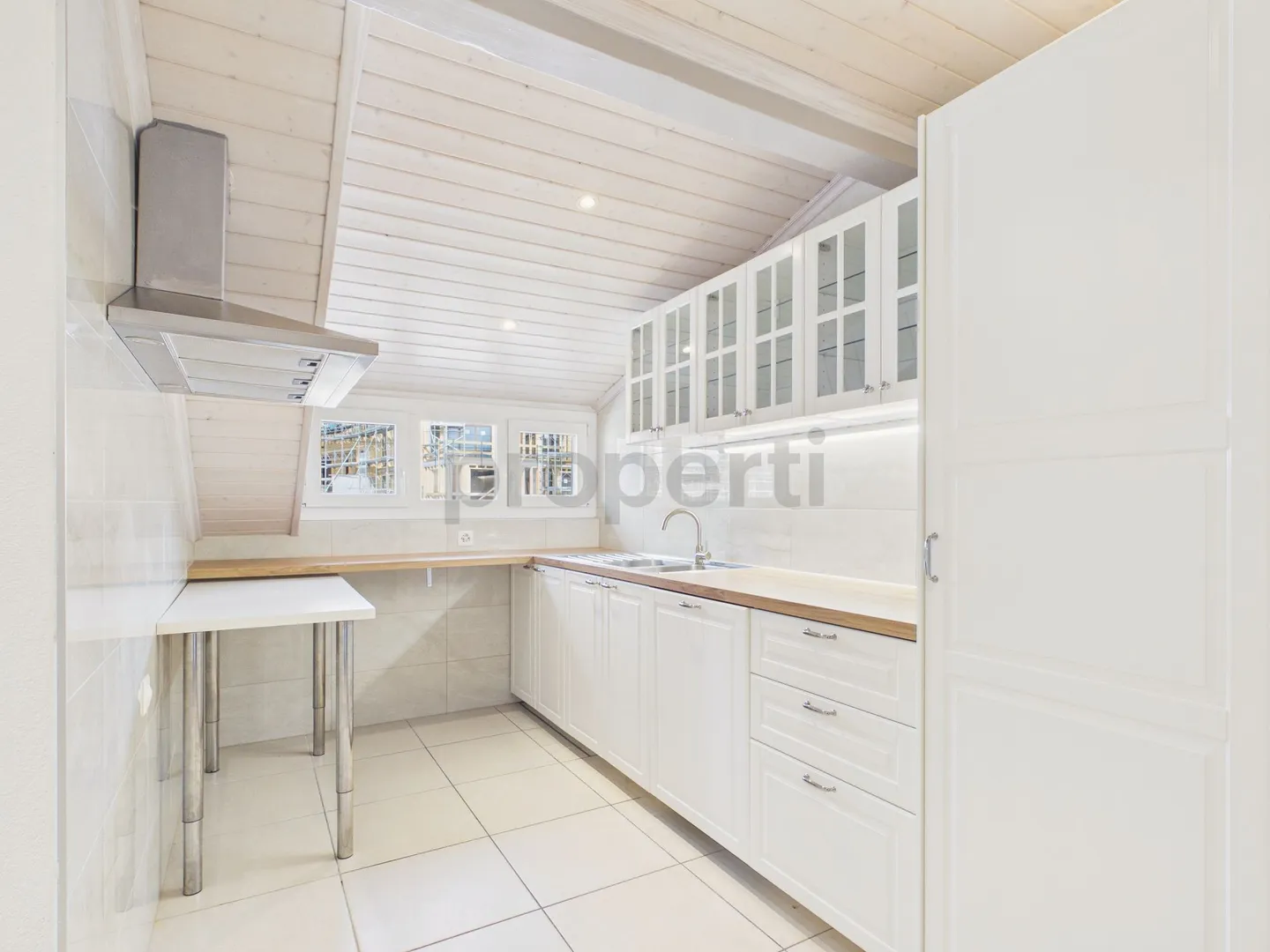 Appartamento Attico Ristrutturato a Confignon - Foto 2 di 13