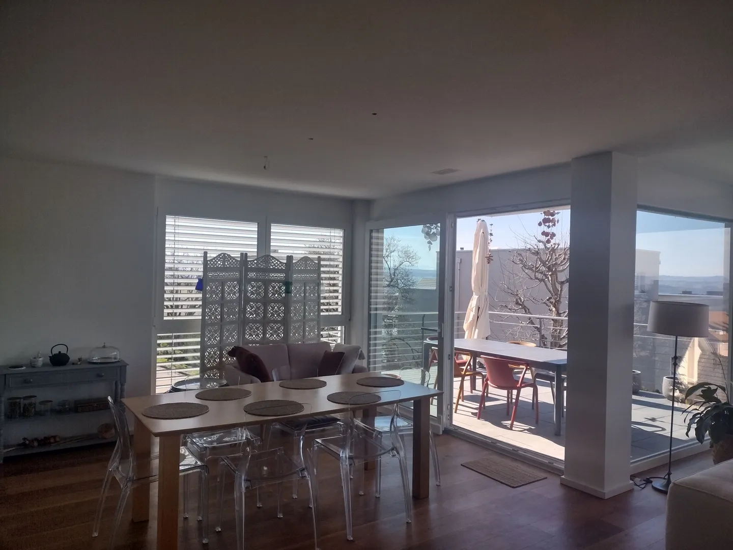 Appartement luxueux de 5,5 pièces à Bellikon - Photo 1 sur 12