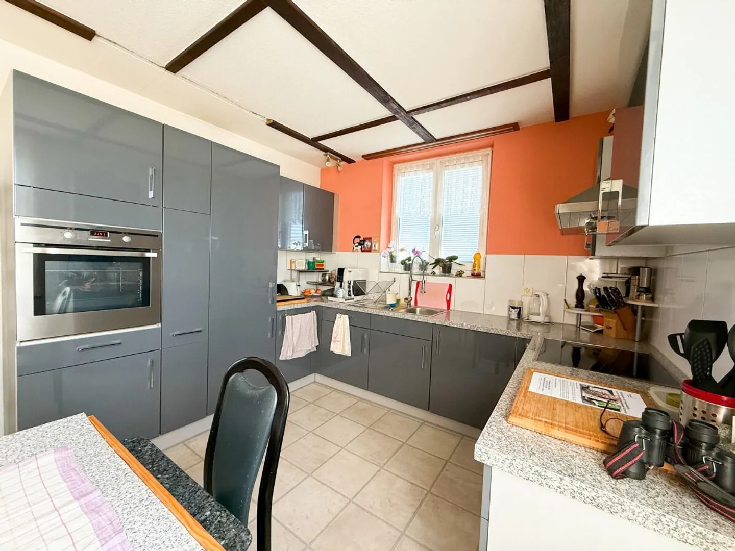 RENDEMENT SUPÉRIEUR | Maison trifamiliale à Luterbach Appartement rénové au rez-de-chaussée - Photo 5 sur 13